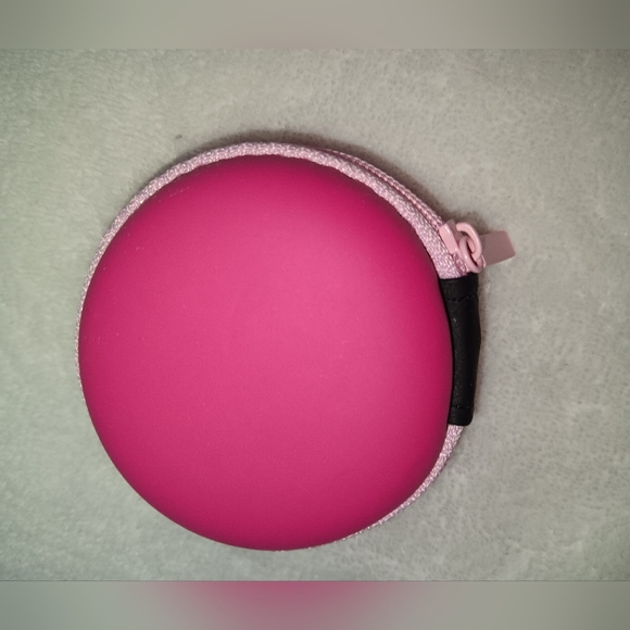 Ear Candy Prime Audio Earbuds Pink Travel Case Pre-owned - Picture 2 of 7